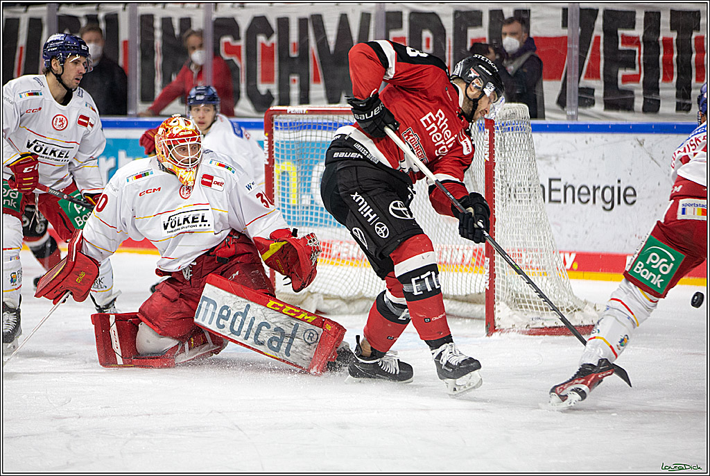 PENNY DEL; Koelner Haie- Duesseldorfer EG; Koeln, 16.01.2022